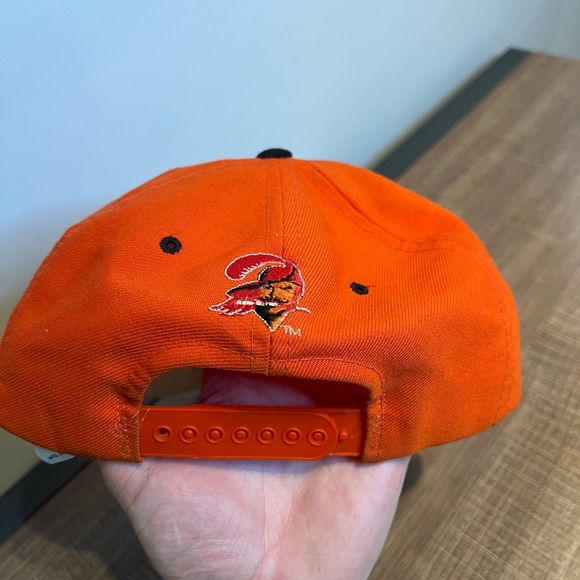 Vintage New Era Pro Model Tampa Bay Buccaneers “Bucs” NFL Snapback Hat Cap USA - Picture 3 of 8